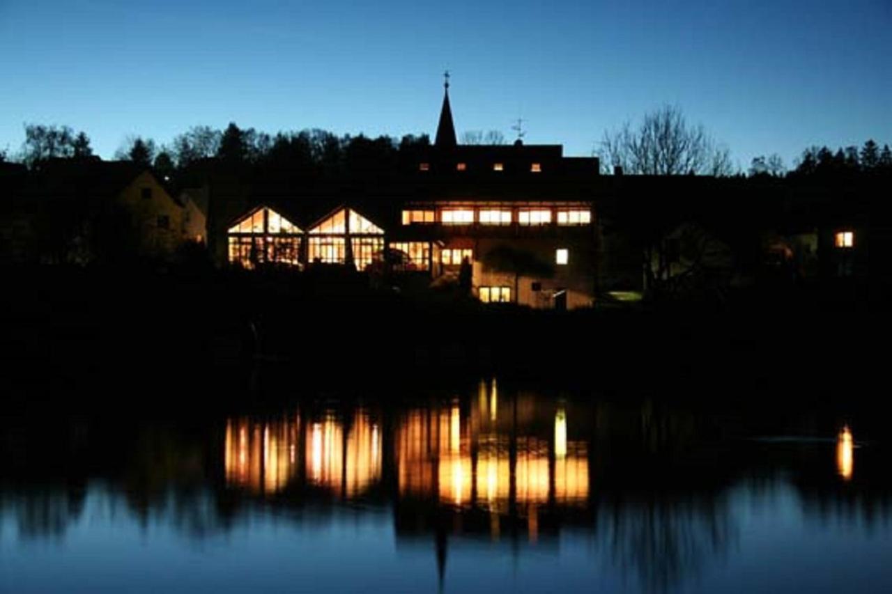 Gasthof - Pension Kraemerhof Thanstein Exterior foto
